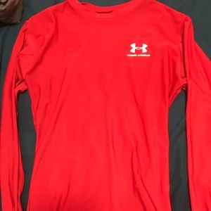 Women’s Under Armour long sleeve shirt -Medium
